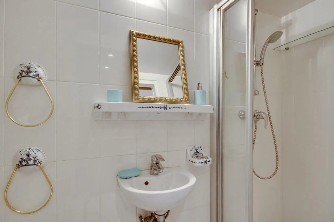 3 People - Place Des Vosges Paris By Weekome Apartmán